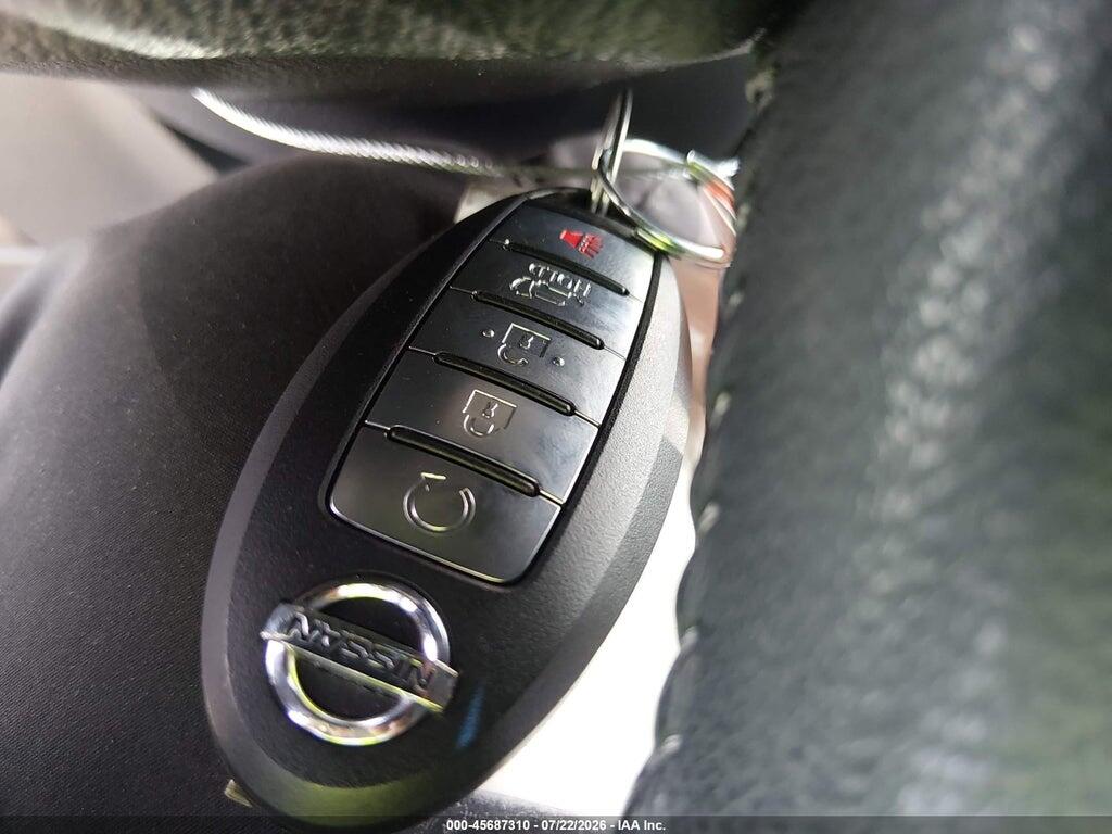 JN8AY2NC3H9501374 2017 NISSAN ARMADA photo no. 11