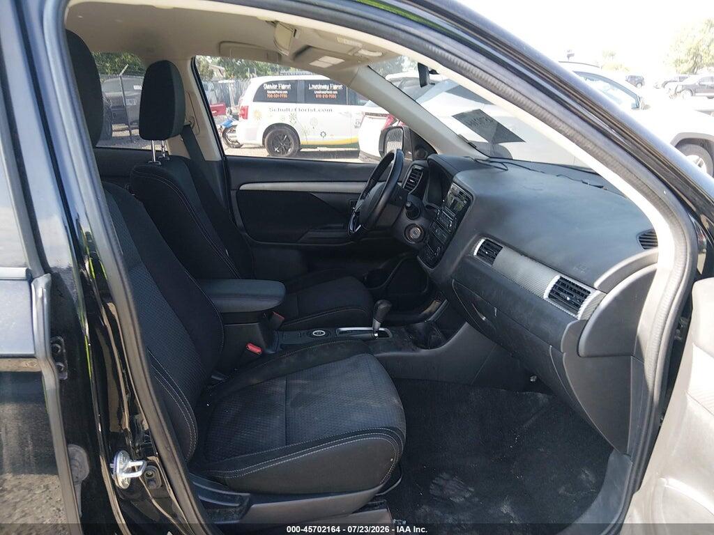 JA4AZ3A37GZ033713 2016 MITSUBISHI OUTLANDER photo no. 5
