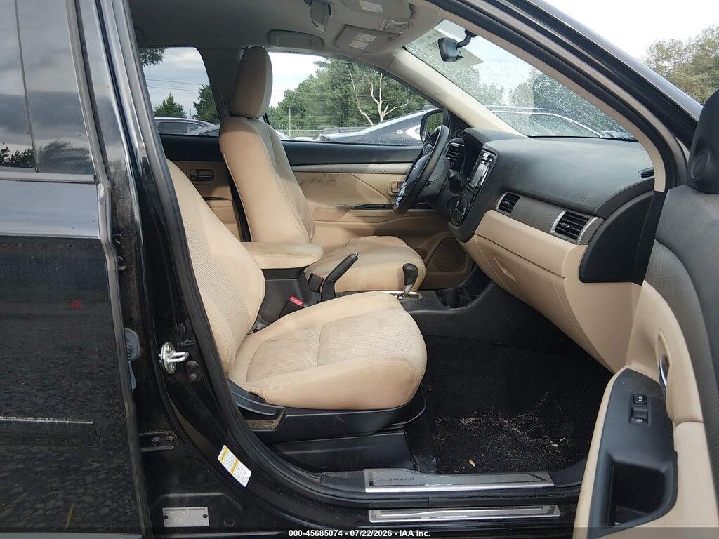 JA4AD3A30GZ007243 2016 MITSUBISHI OUTLANDER photo no. 5