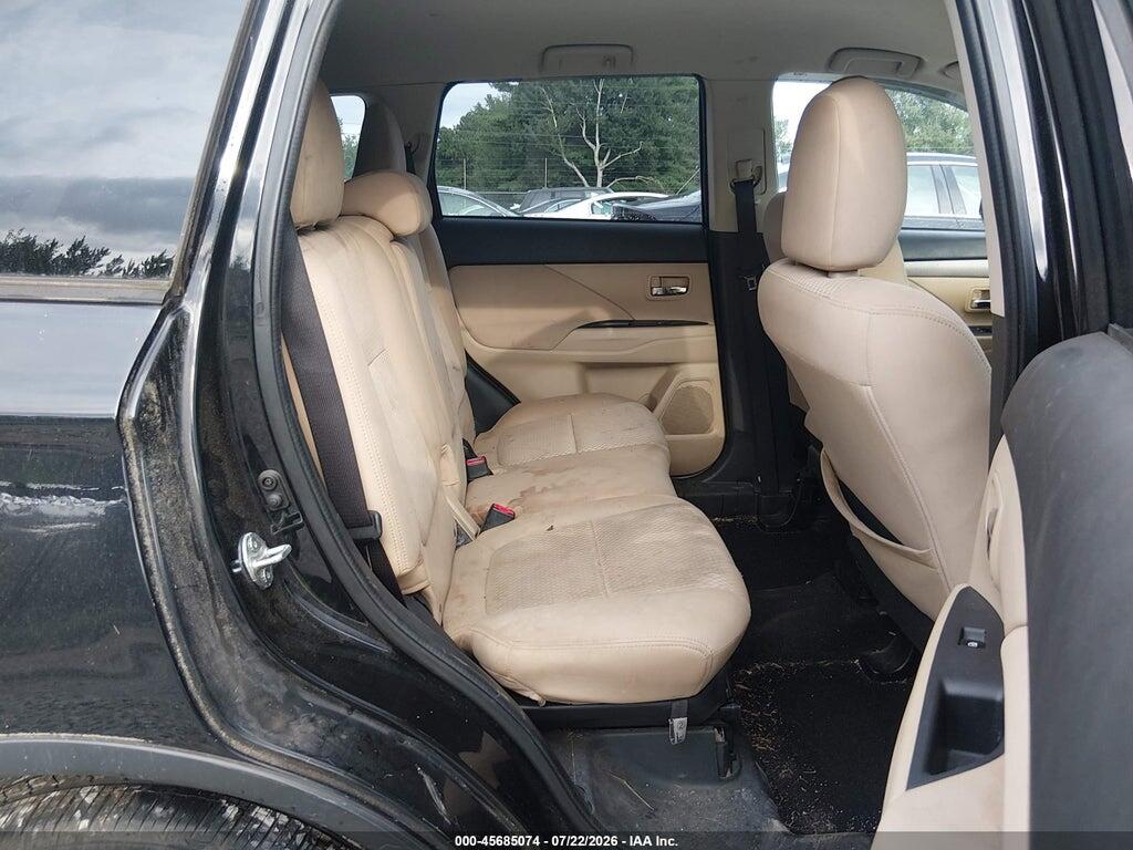 JA4AD3A30GZ007243 2016 MITSUBISHI OUTLANDER photo no. 8