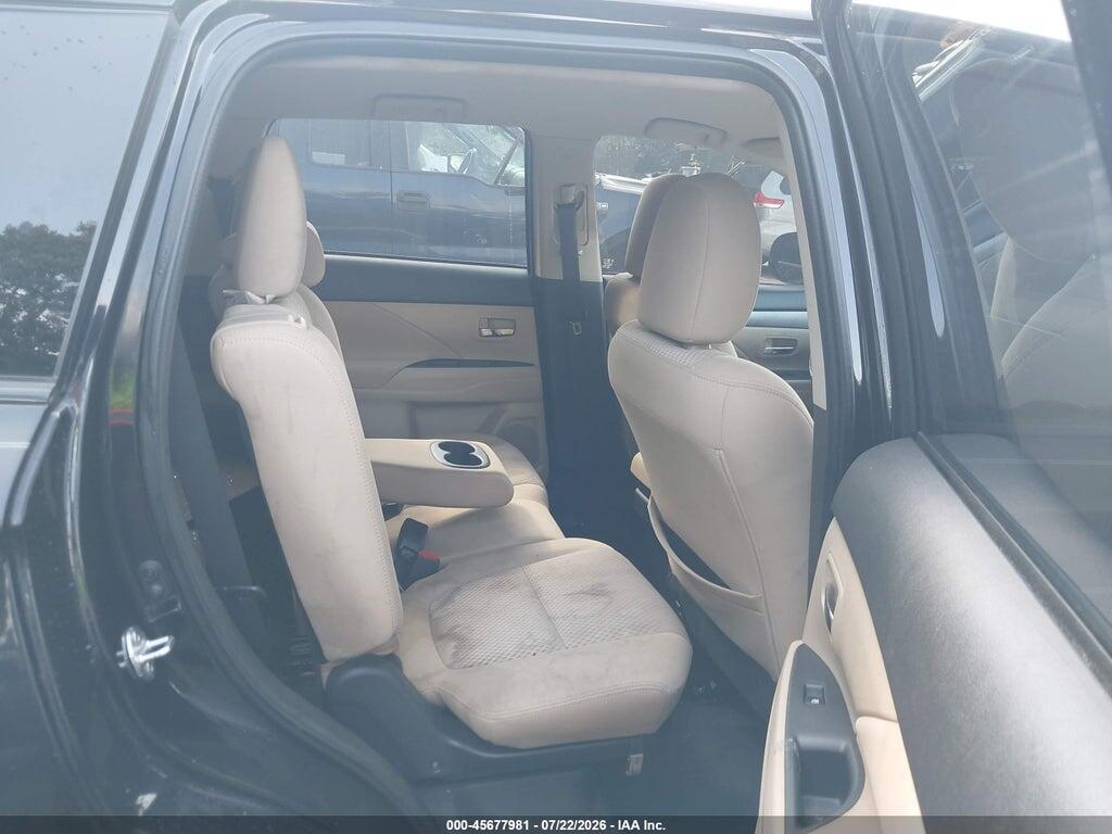 JA4AD3A35GZ010770 2016 MITSUBISHI OUTLANDER photo no. 8