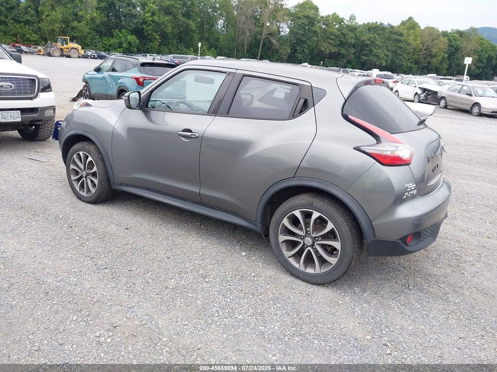 JN8AF5MV8HT752579 2017 NISSAN JUKE photo no. 3