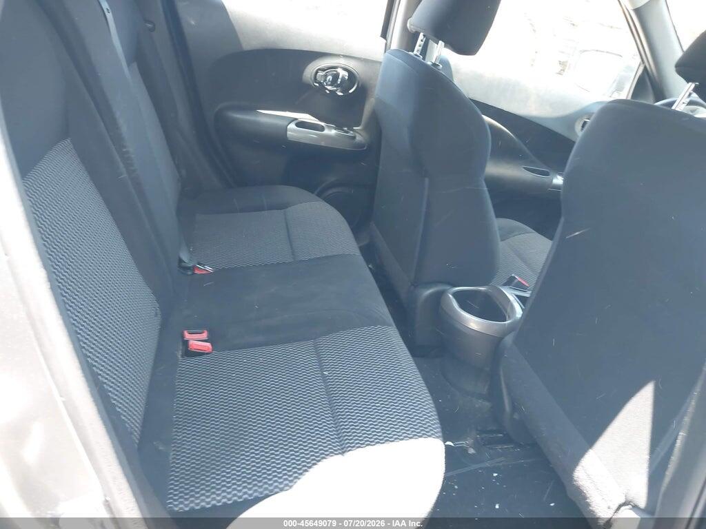 JN8AF5MR2HT705972 2017 NISSAN JUKE photo no. 8
