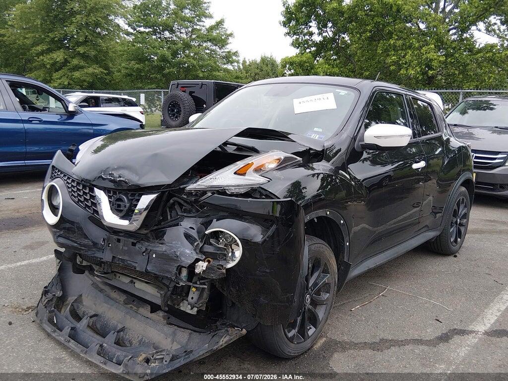 JN8AF5MV5HT752555 2017 NISSAN JUKE photo no. 2