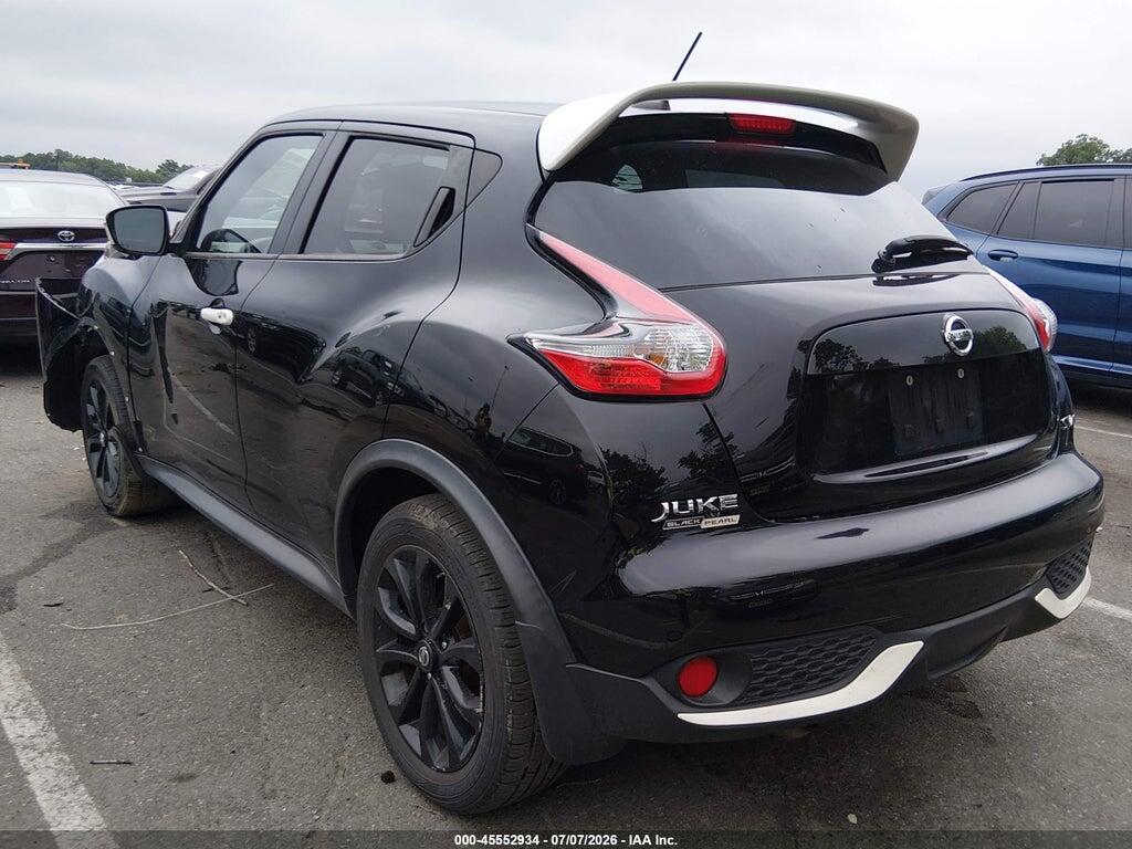 JN8AF5MV5HT752555 2017 NISSAN JUKE photo no. 3