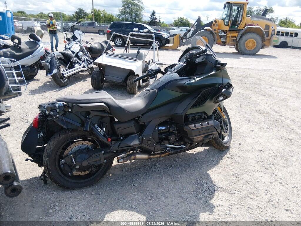 JH2SC7948RK600577 2024 HONDA GL1800 photo no. 4