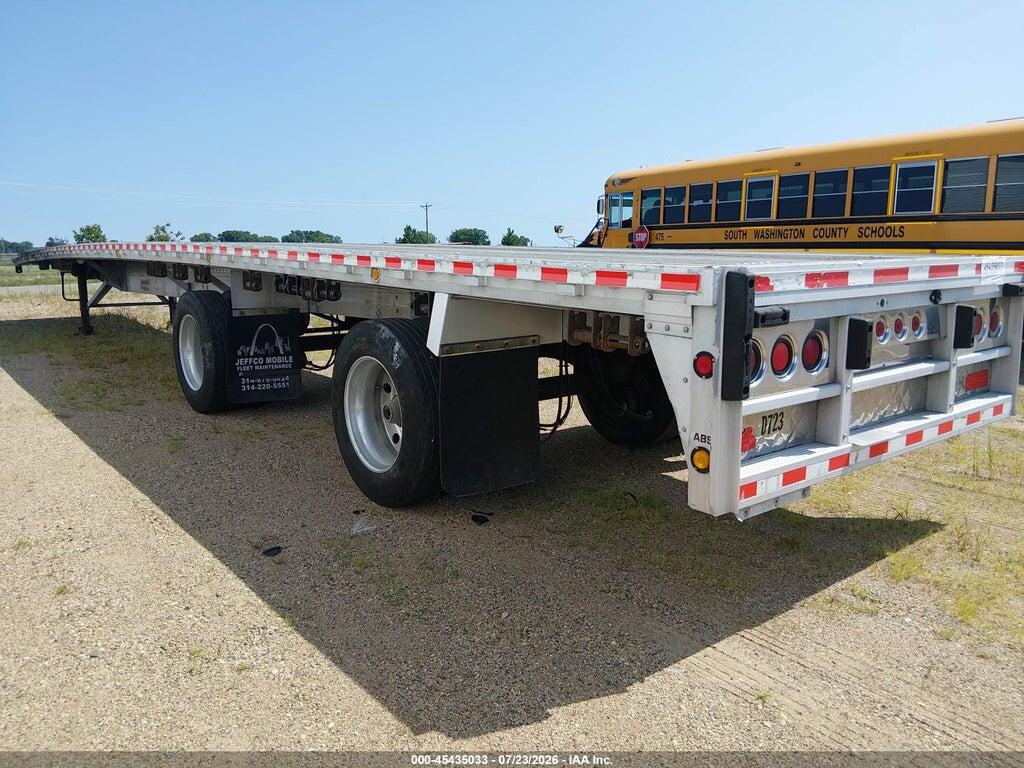 1RNF53A23ER029702 2014 REITNOUER FLATBED SEMI TRAILER photo no. 3