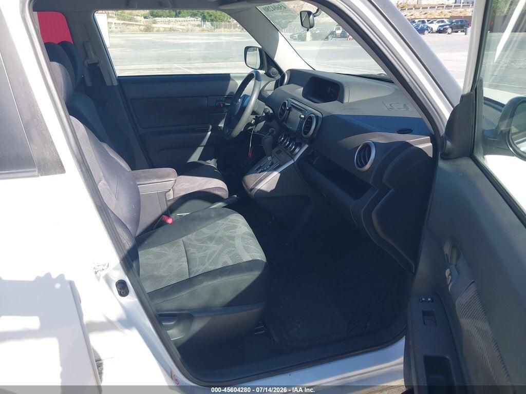 JTLZE4FE3EJ053123 2014 SCION XB photo no. 5