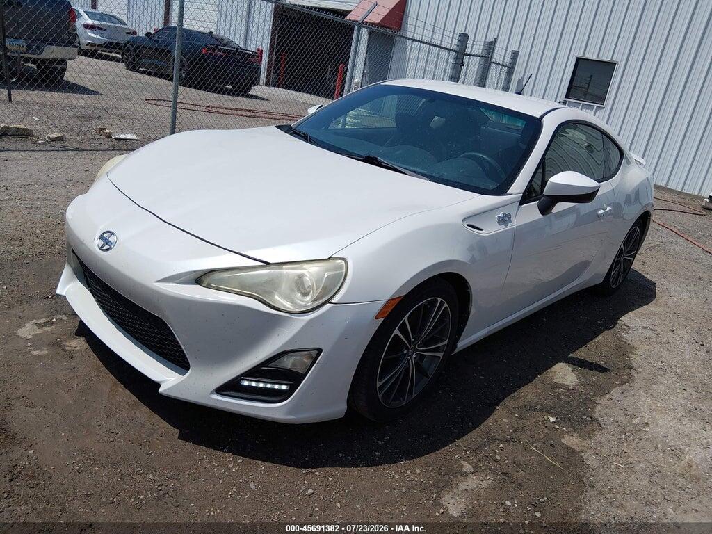 JF1ZNAA1XE8703576 2014 SCION FR-S photo no. 2