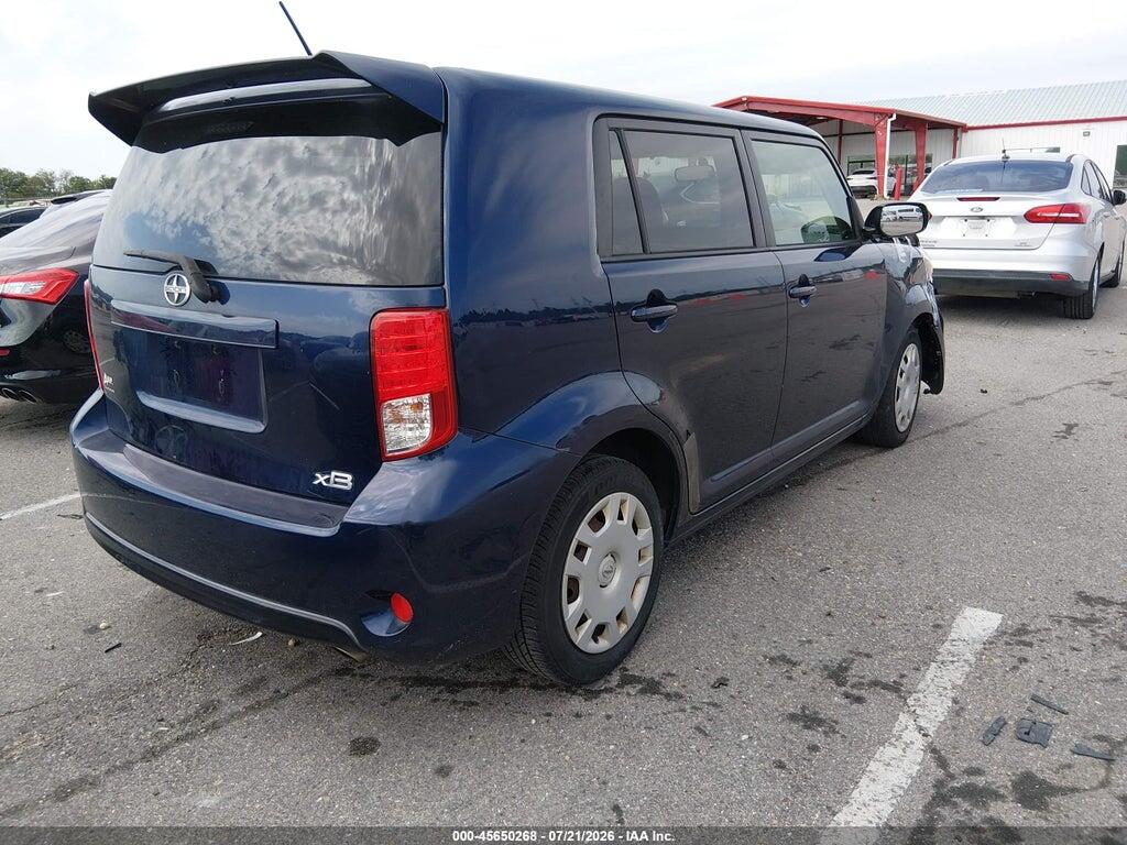 JTLZE4FE1EJ065996 2014 SCION XB photo no. 4