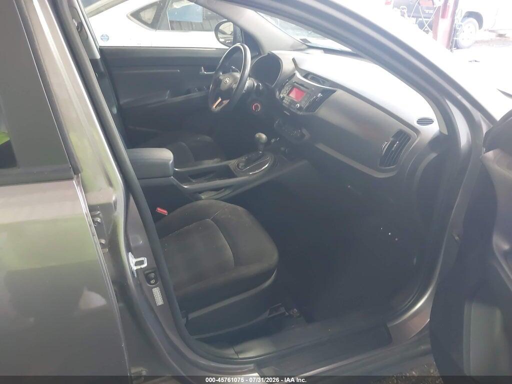 KNDPB3A22B7023641 2011 KIA SPORTAGE photo no. 5