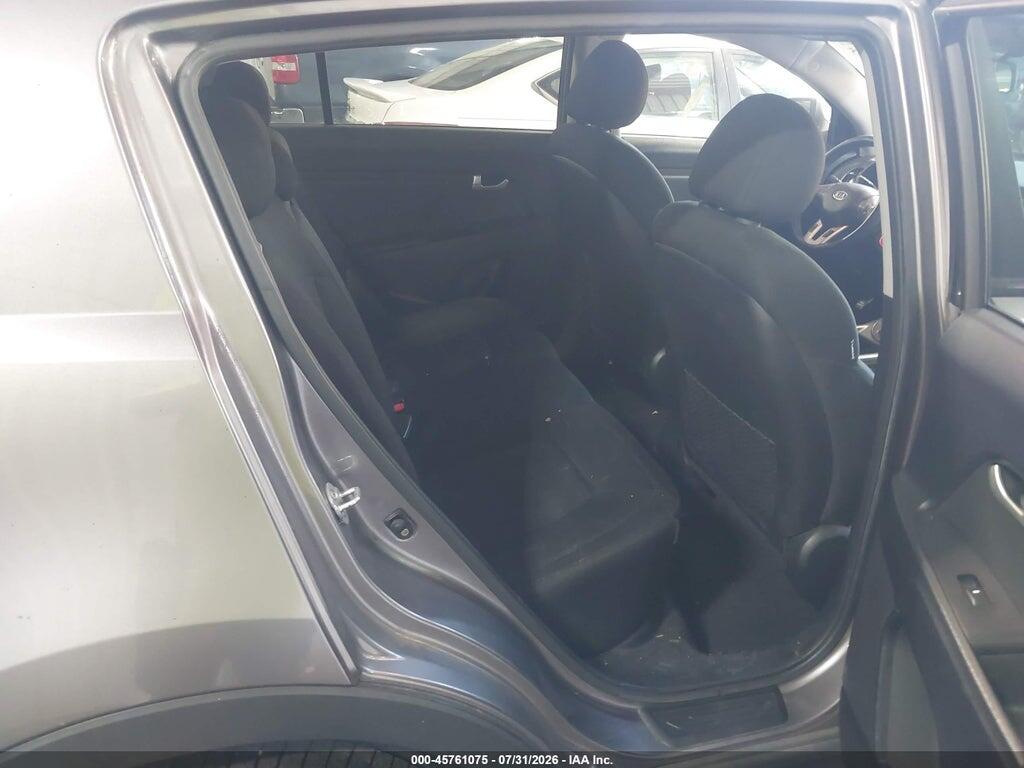 KNDPB3A22B7023641 2011 KIA SPORTAGE photo no. 8