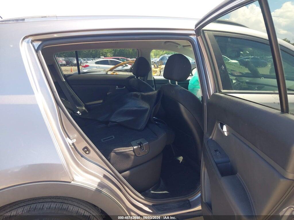 KNDPBCA2XB7168197 2011 KIA SPORTAGE photo no. 8