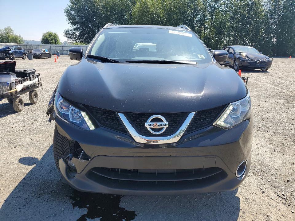 2017 NISSAN ROGUE SPORT SV — Фото 5 из 14