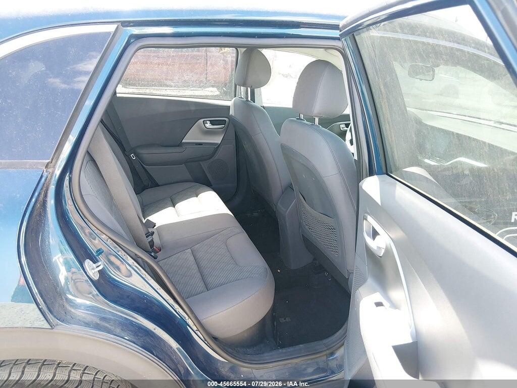 KNDCB3LCXM5470060 2021 KIA NIRO photo no. 8