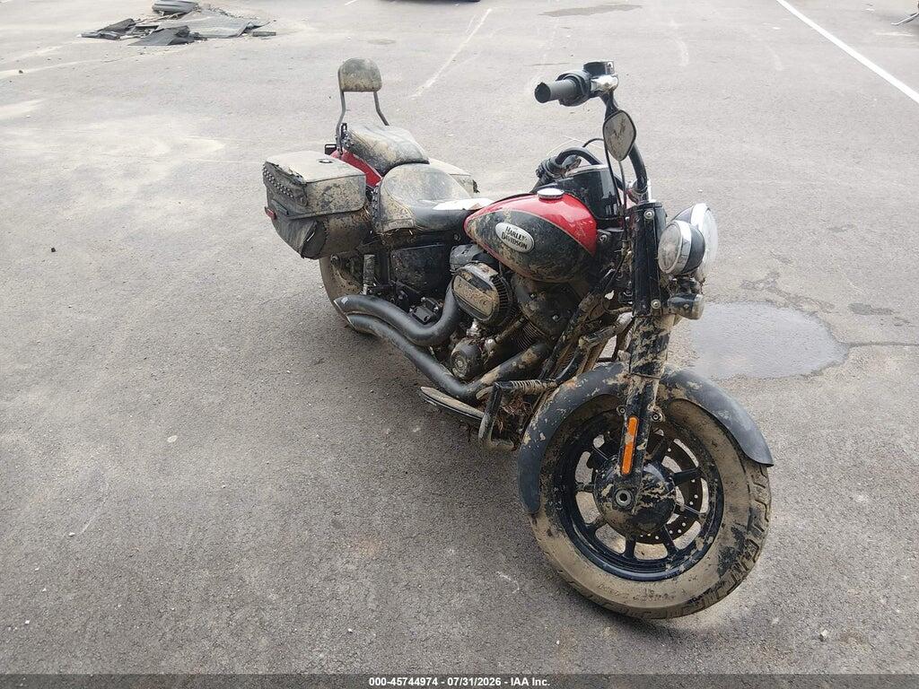 2022 HARLEY-DAVIDSON FLHCS 1HD1YBK12NB059222