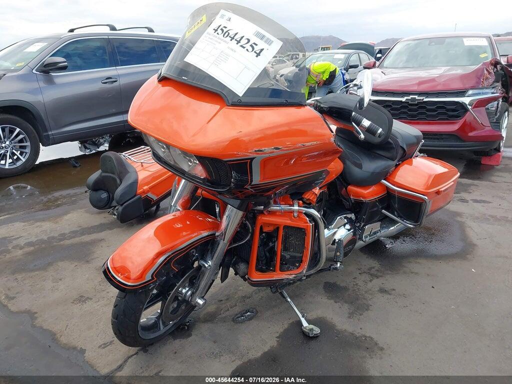 1HD1TJH10NB951856 2022 HARLEY-DAVIDSON FLTRKSE photo no. 2