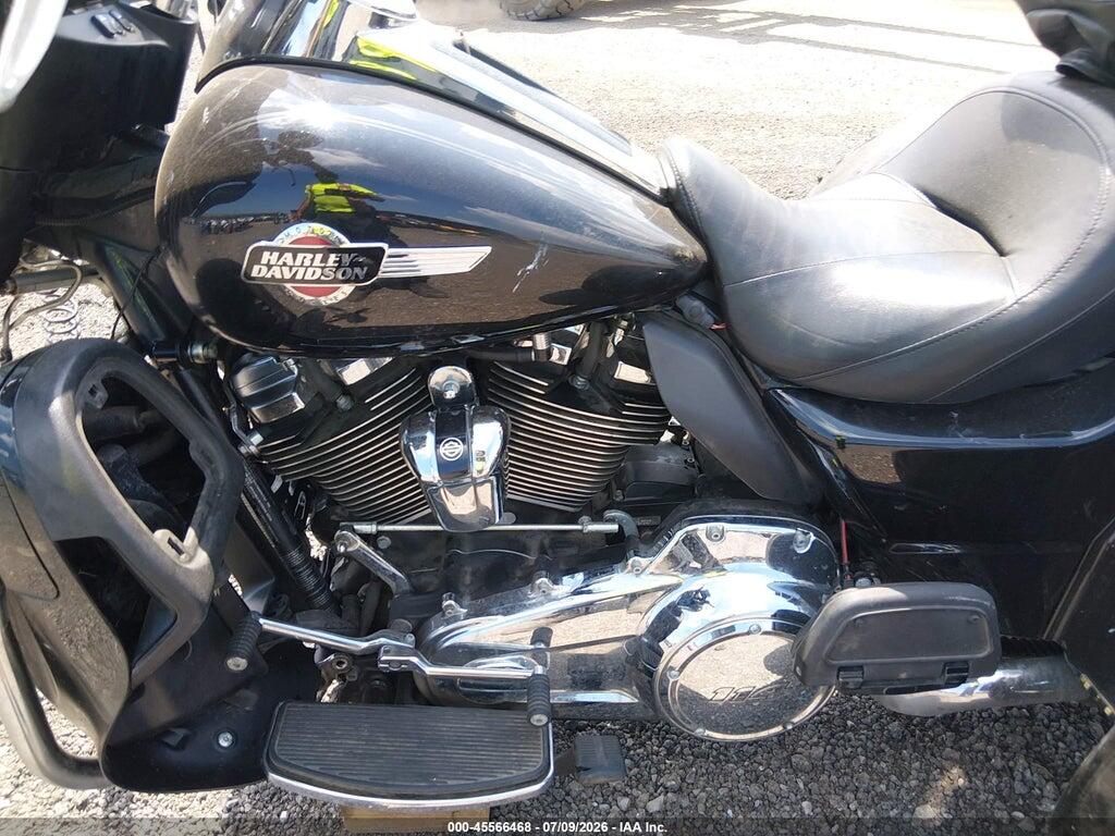 1HD1MAF17NB853178 2022 HARLEY-DAVIDSON FLHTCUTG photo no. 9