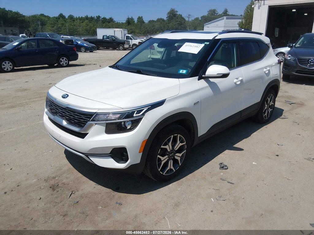 KNDERCAA6M7192364 2021 KIA SELTOS photo no. 2
