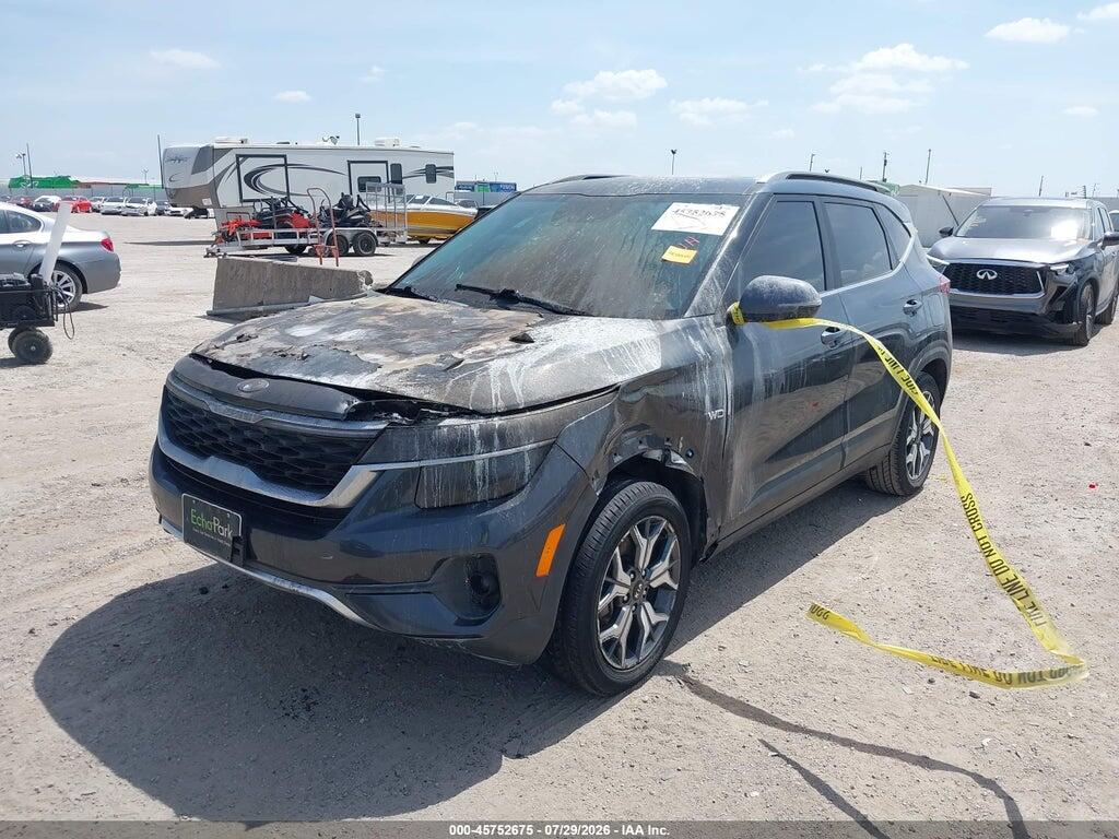 KNDERCAA0M7193963 2021 KIA SELTOS photo no. 2