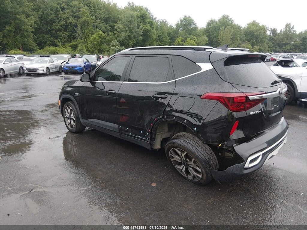 KNDERCAA1M7066753 2021 KIA SELTOS photo no. 3
