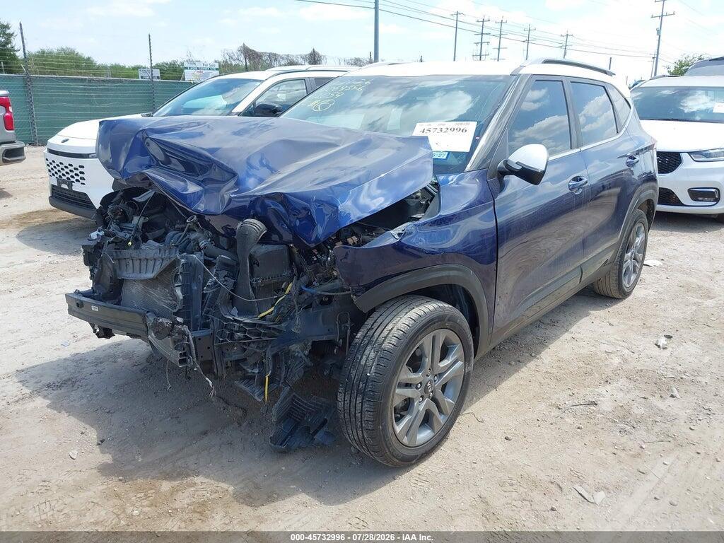 KNDEU2AA8M7112054 2021 KIA SELTOS photo no. 2
