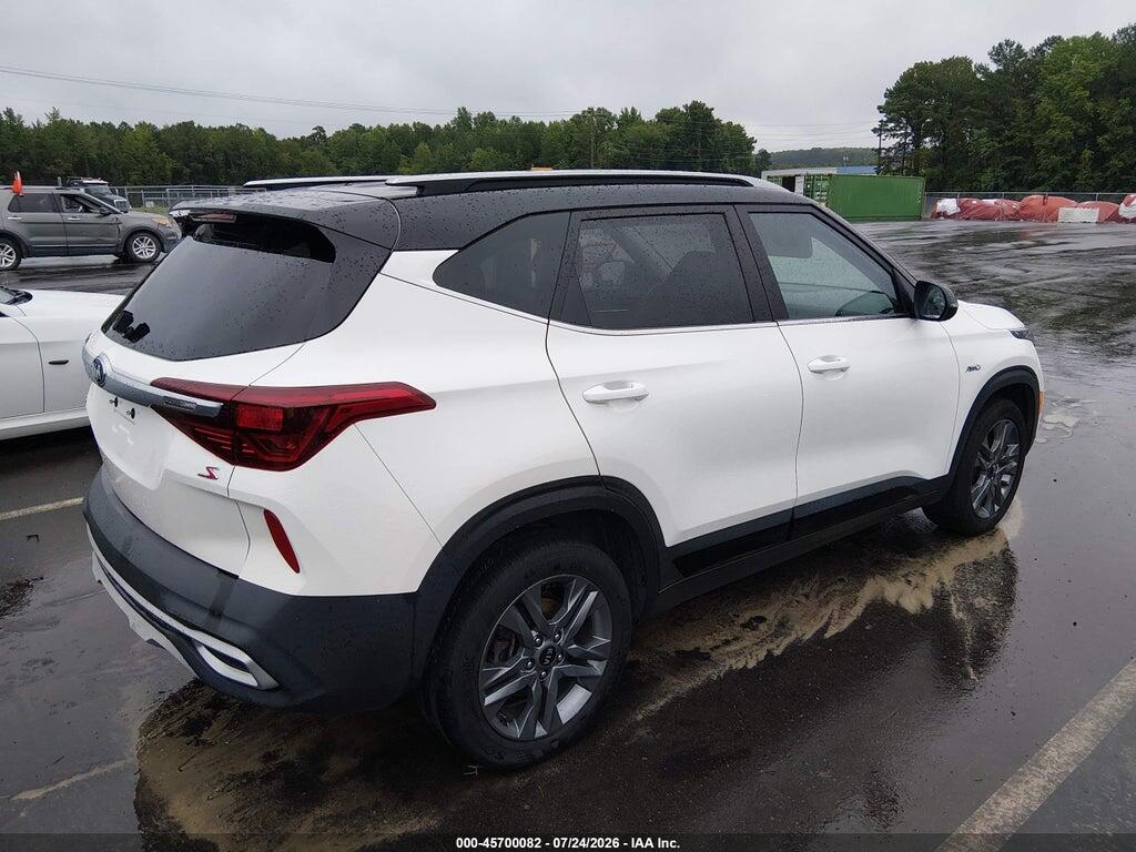 KNDEUCAA2M7194062 2021 KIA SELTOS photo no. 4