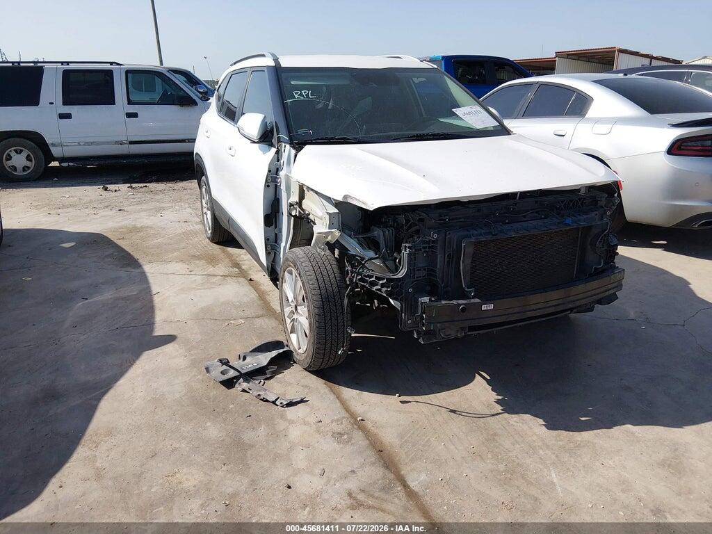 KNDEU2AA9M7140154 2021 KIA SELTOS photo no. 1