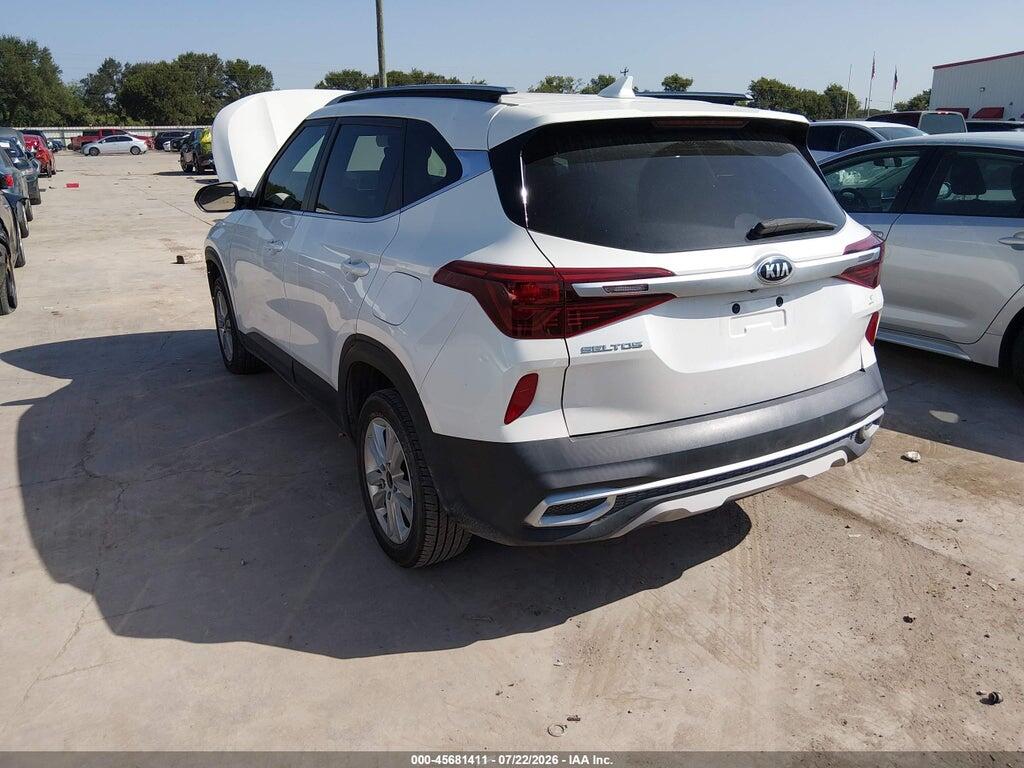 KNDEU2AA9M7140154 2021 KIA SELTOS photo no. 3