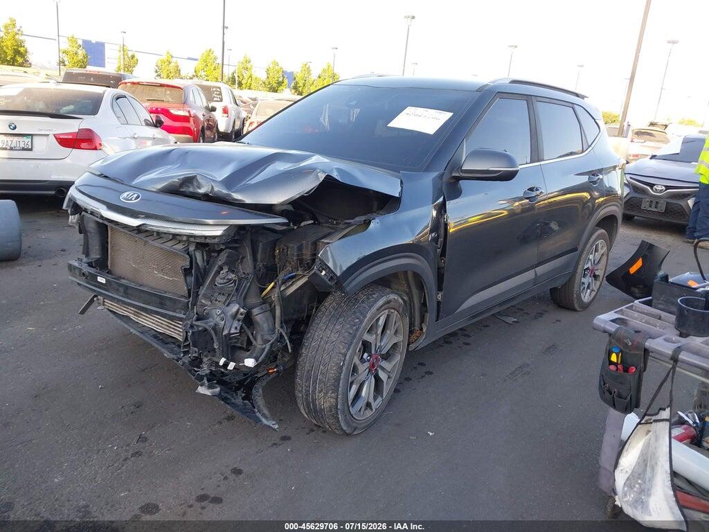 KNDEUCA22M7056336 2021 KIA SELTOS photo no. 2