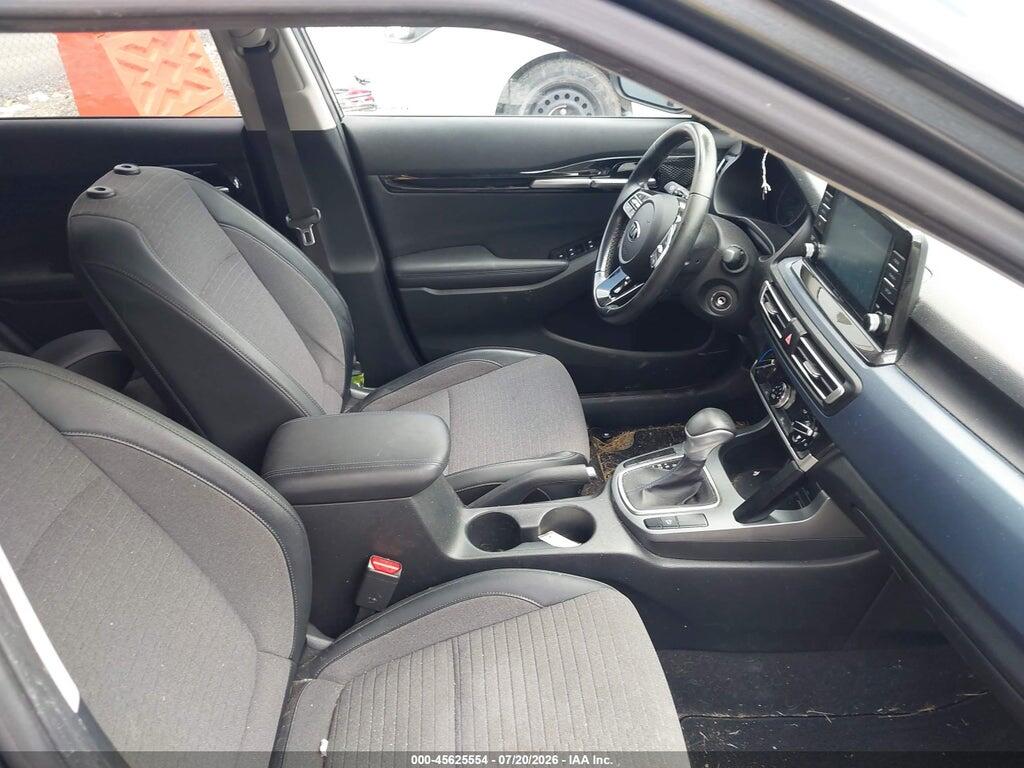 KNDEU2AA2M7225501 2021 KIA SELTOS photo no. 5