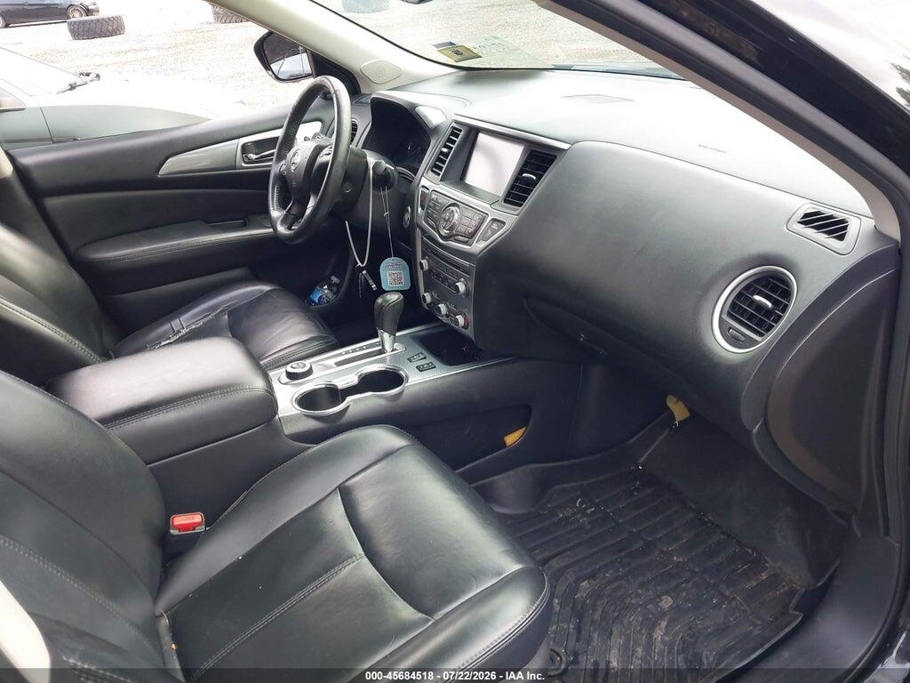 5N1DR2MM3HC635929 2017 NISSAN PATHFINDER photo no. 5