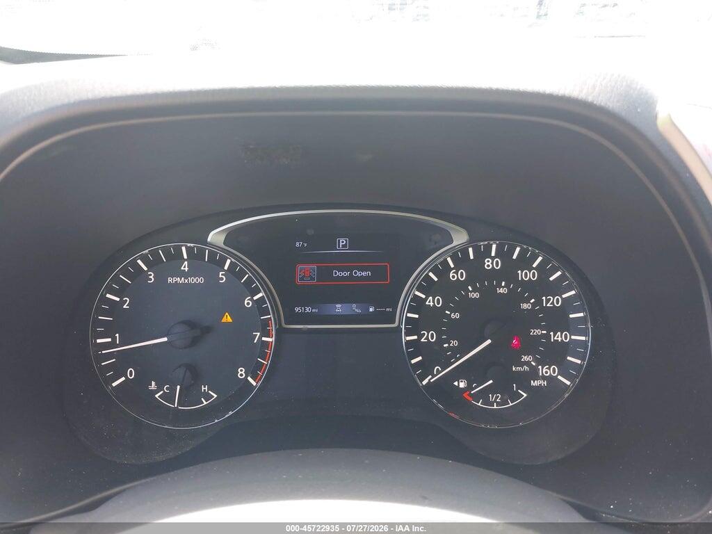 5N1DR2MNXHC637055 2017 NISSAN PATHFINDER photo no. 7
