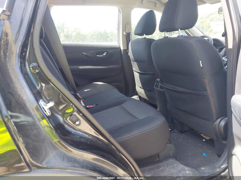 KNMAT2MV2HP561008 2017 NISSAN ROGUE photo no. 8