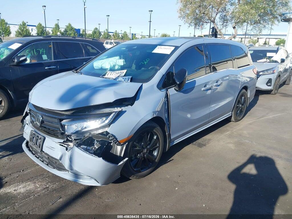 5FNRL6H72RB072853 2024 HONDA ODYSSEY photo no. 2