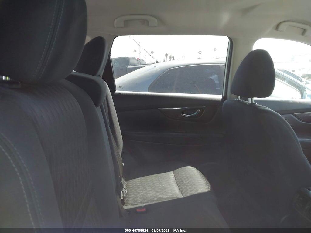 5N1AT2MT0HC874396 2017 NISSAN ROGUE photo no. 8