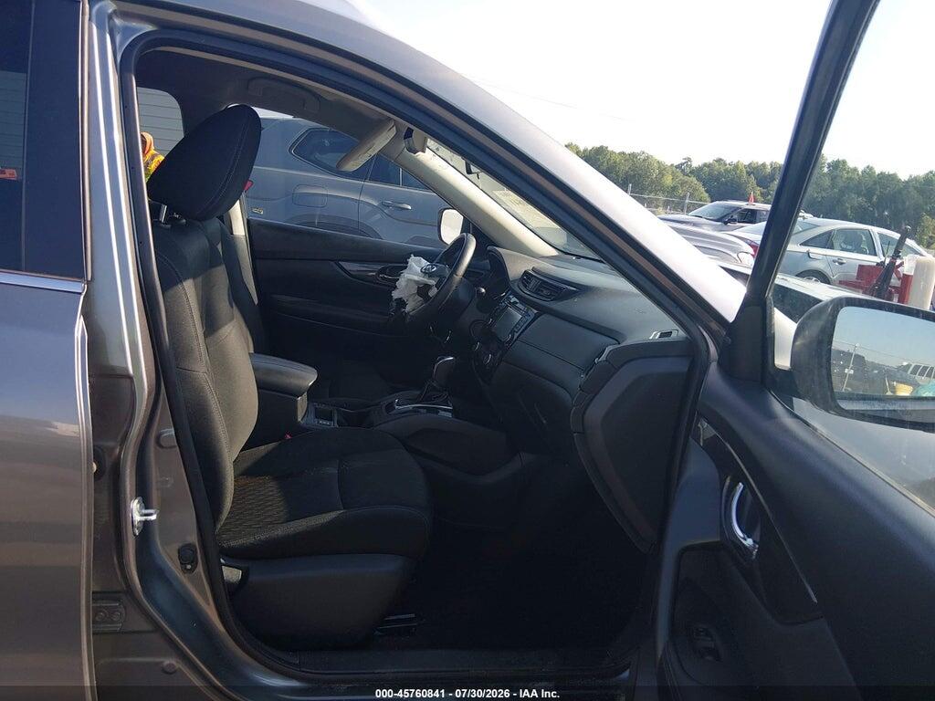 KNMAT2MT5HP568453 2017 NISSAN ROGUE photo no. 5