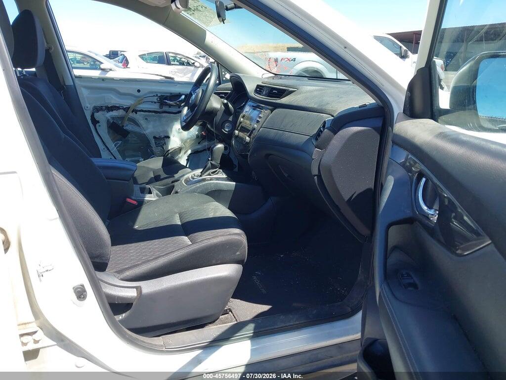 KNMAT2MTXHP577052 2017 NISSAN ROGUE photo no. 5