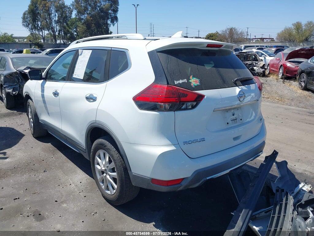 KNMAT2MTXHP564592 2017 NISSAN ROGUE photo no. 3