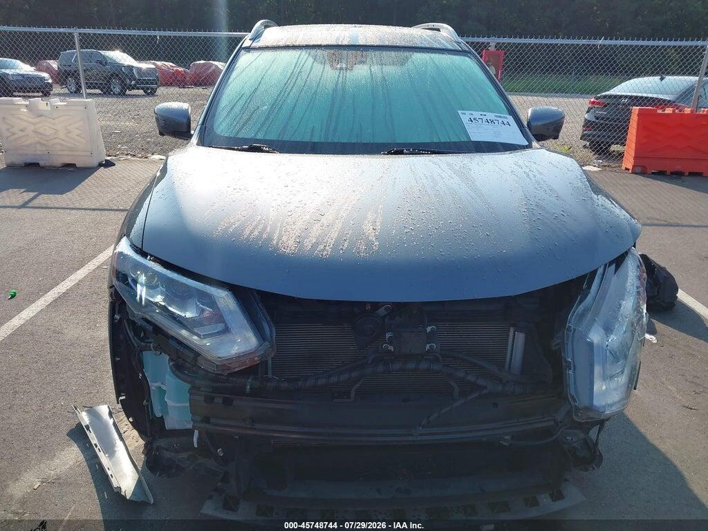 JN8AT2MT0HW150554 2017 NISSAN ROGUE photo no. 12