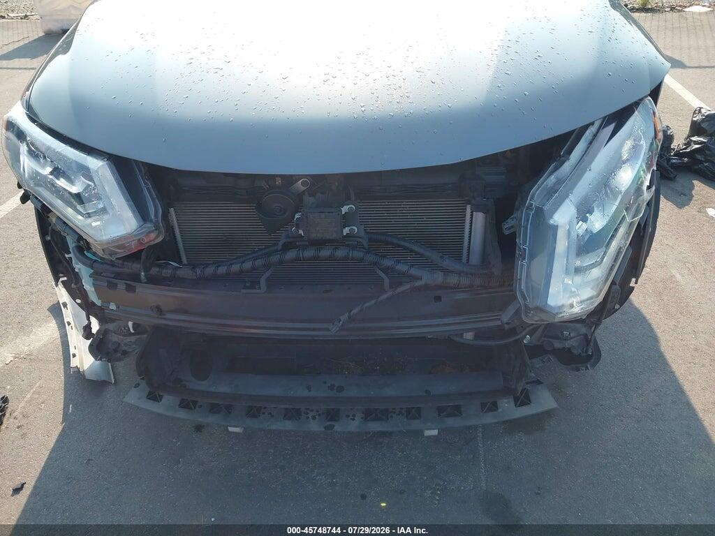 JN8AT2MT0HW150554 2017 NISSAN ROGUE photo no. 6