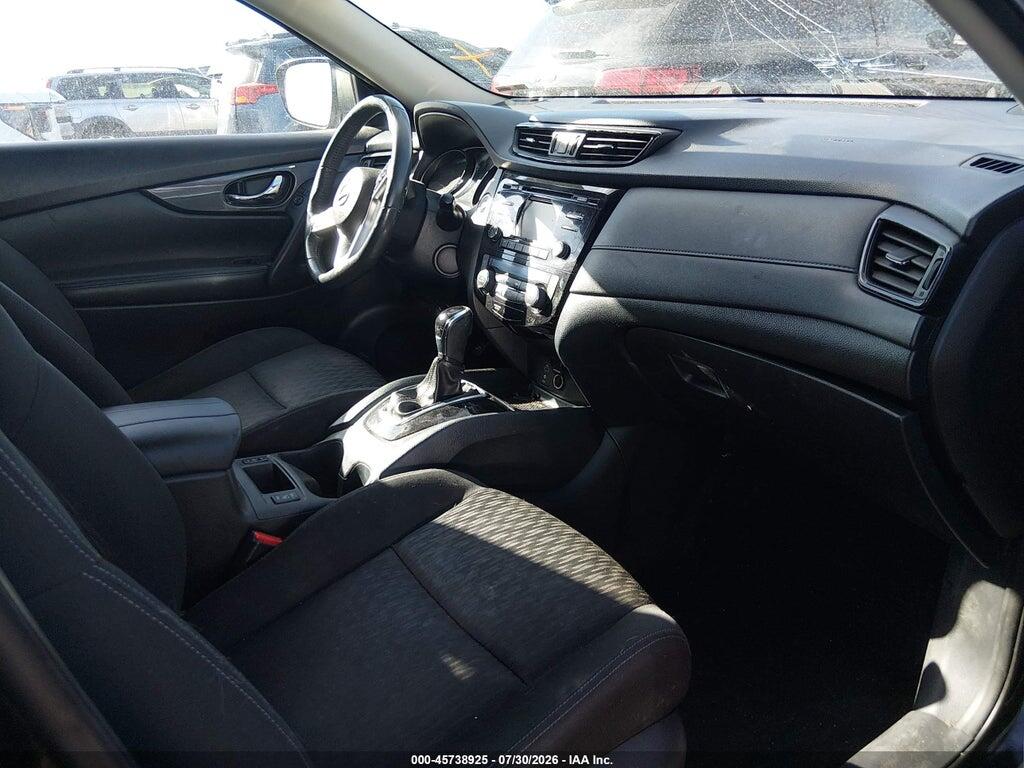 KNMAT2MT9HP589855 2017 NISSAN ROGUE photo no. 5