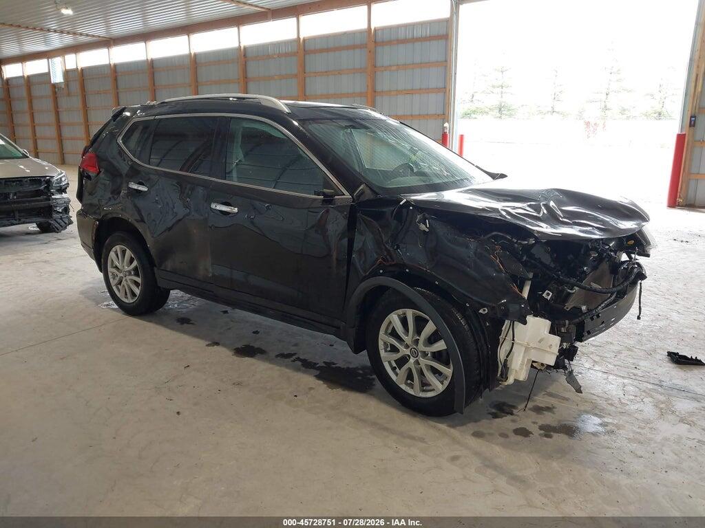 5N1AT2MV8HC828722 2017 NISSAN ROGUE photo no. 1