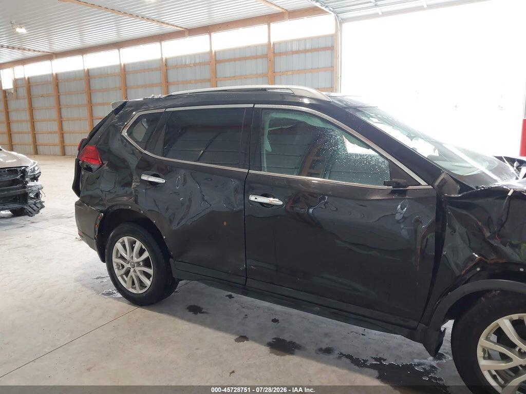 5N1AT2MV8HC828722 2017 NISSAN ROGUE photo no. 12