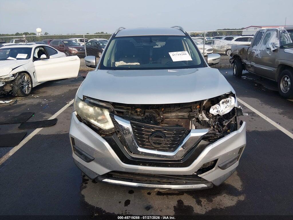 JN8AT2MT7HW145593 2017 NISSAN ROGUE photo no. 12