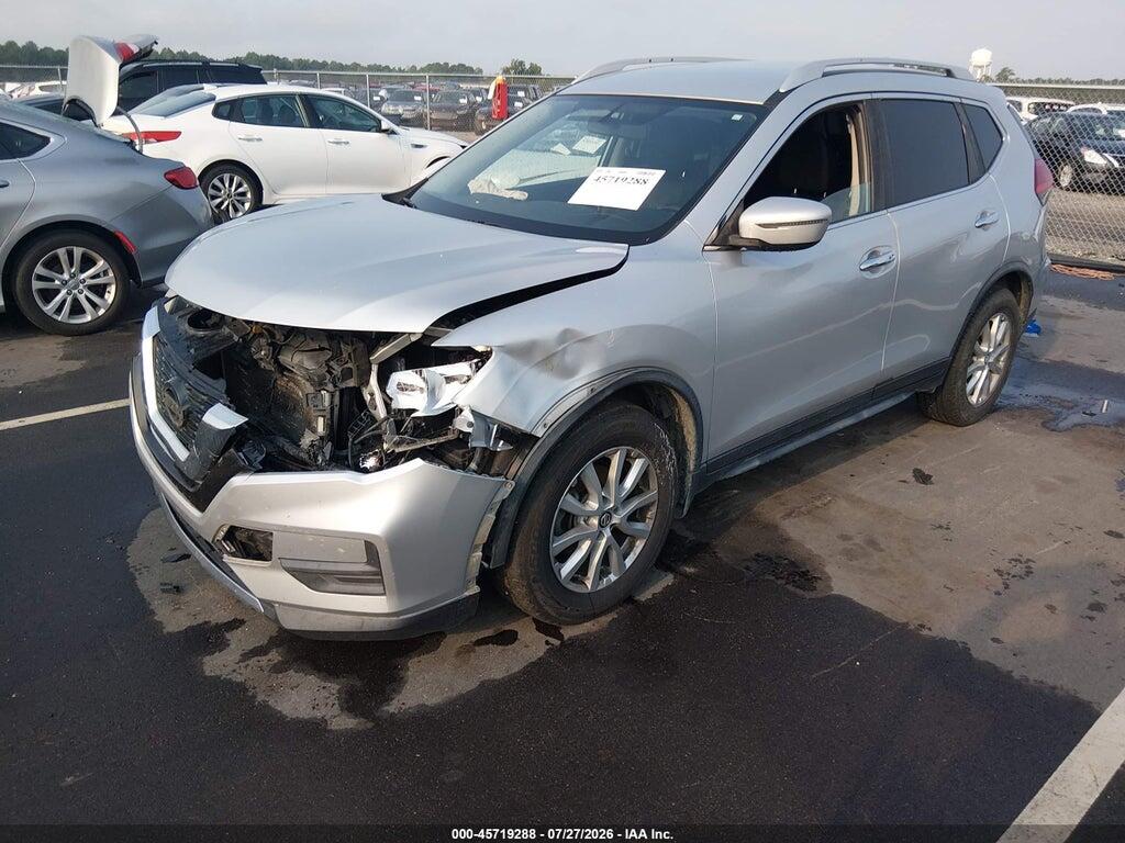 JN8AT2MT7HW145593 2017 NISSAN ROGUE photo no. 2