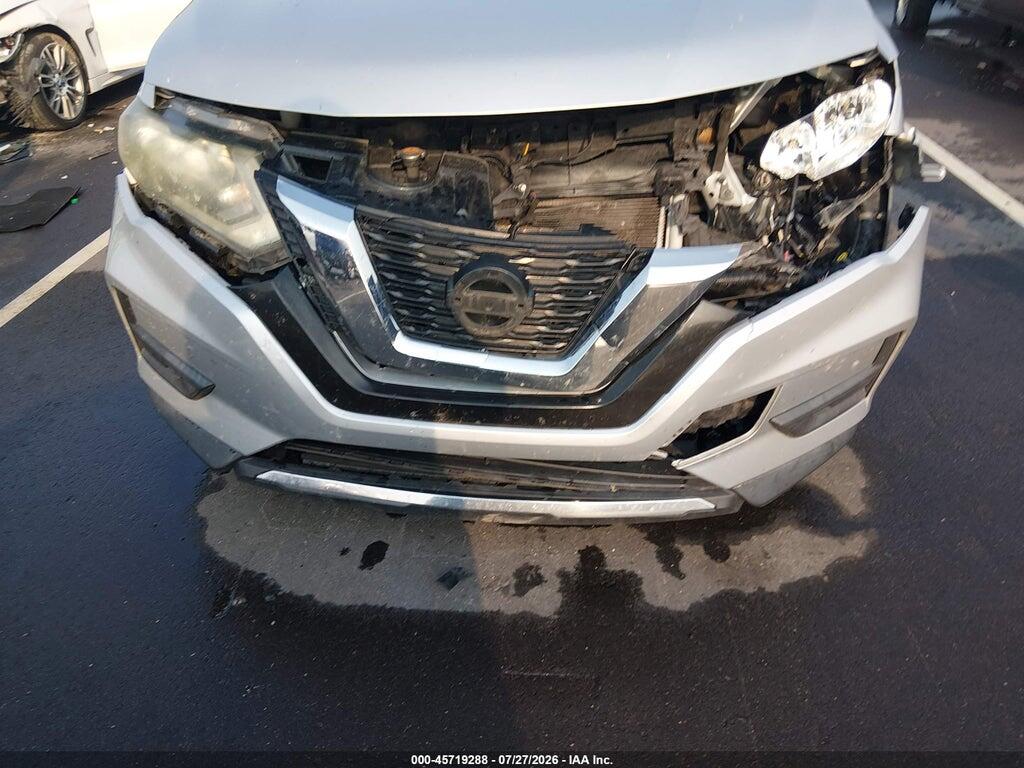 JN8AT2MT7HW145593 2017 NISSAN ROGUE photo no. 6
