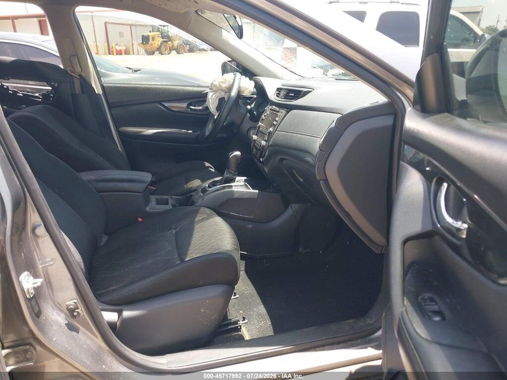 KNMAT2MT3HP536763 2017 NISSAN ROGUE photo no. 5