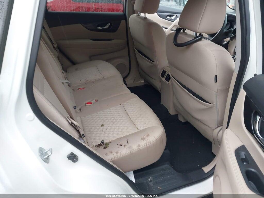 KNMAT2MV4HP504065 2017 NISSAN ROGUE photo no. 8