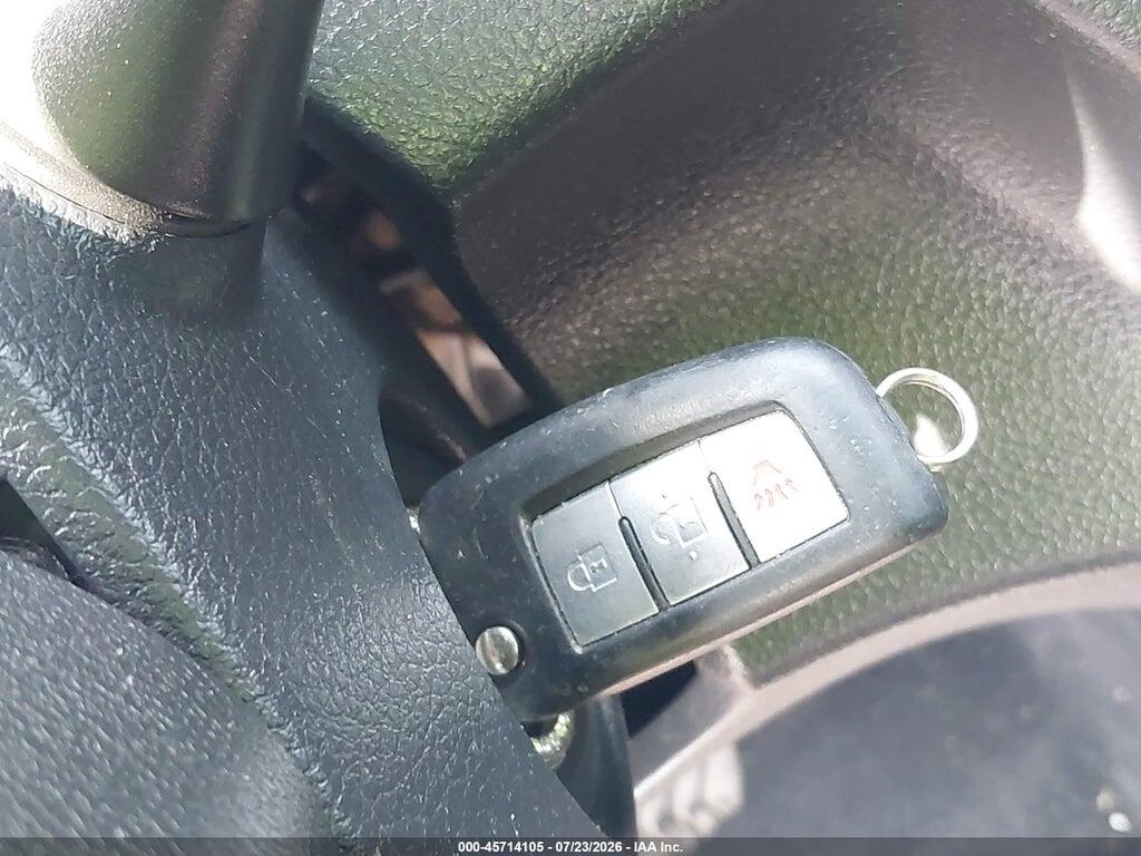 KNMAT2MV5HP598800 2017 NISSAN ROGUE photo no. 11
